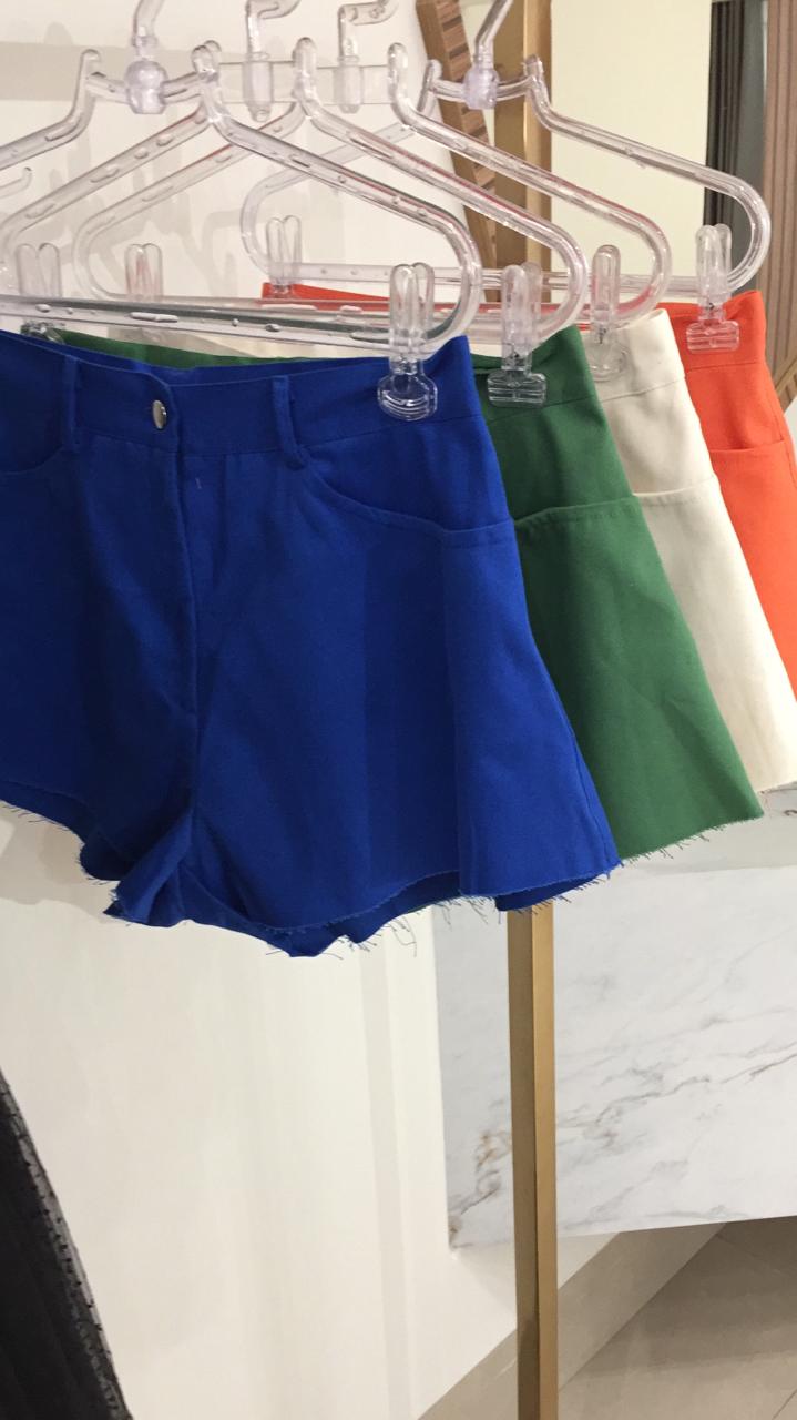 SHORT DAFNE