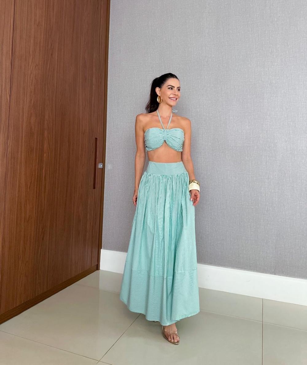 CONJUNTO LAIS