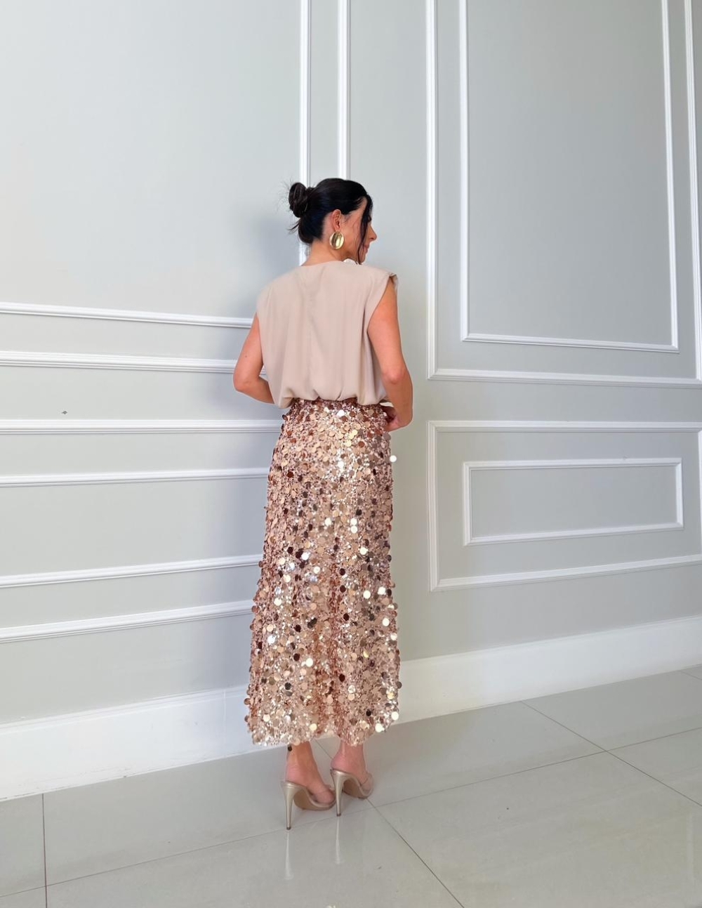 CROPPED LAILA