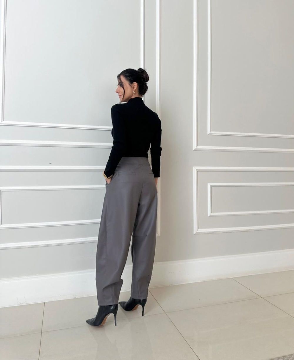 CALÇA LAURA