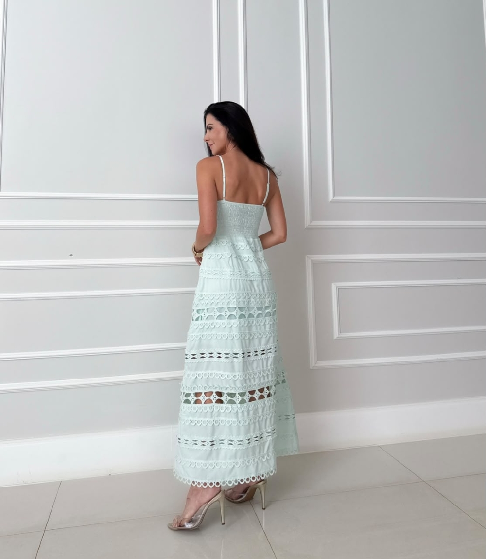 VESTIDO LILA