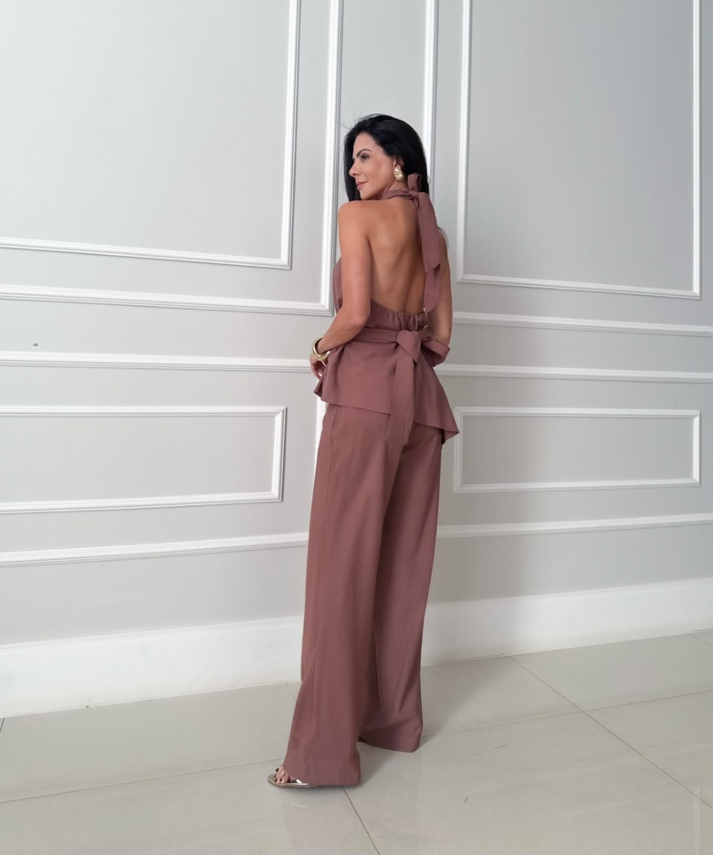 CONJUNTO LAIS